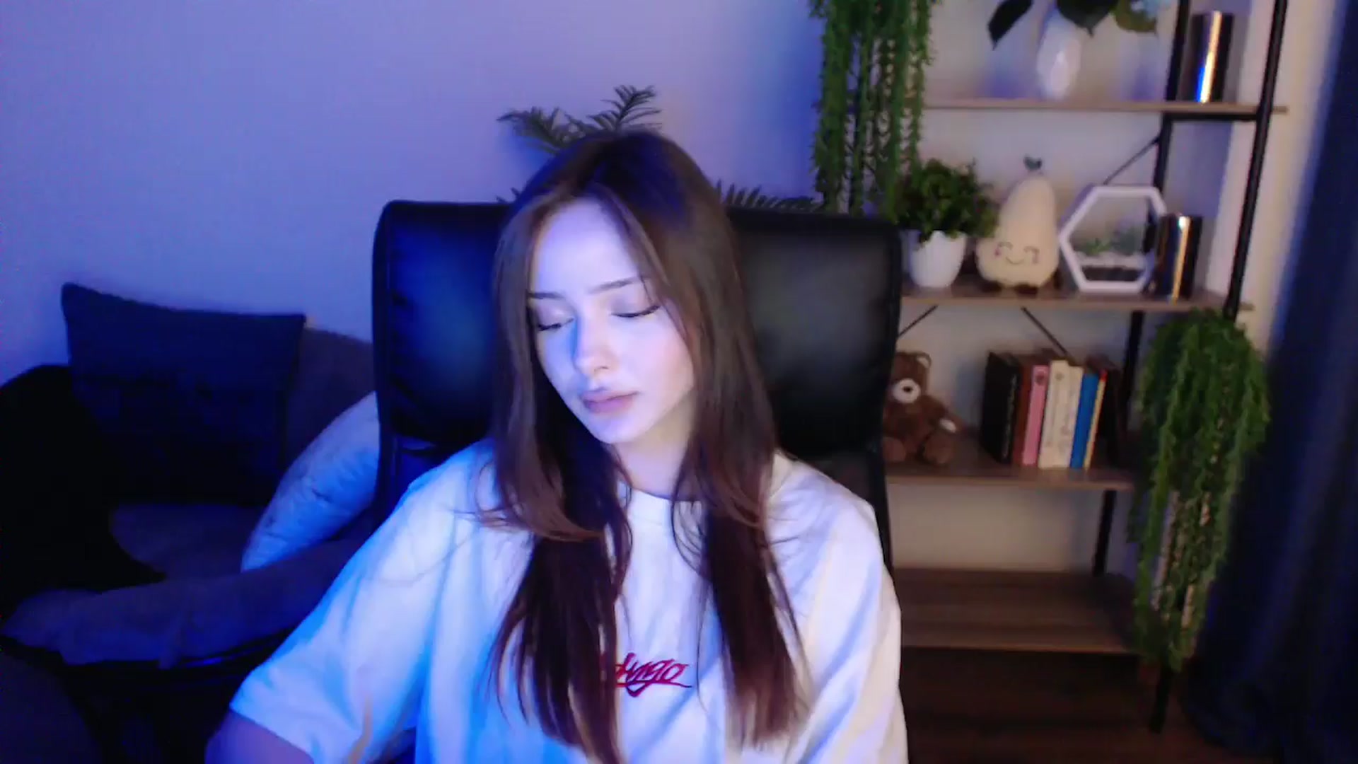 Gallery image thumbnail from KateManelli's myfreecams stream on, 02/21/2025, 13:31 image 1 of 20