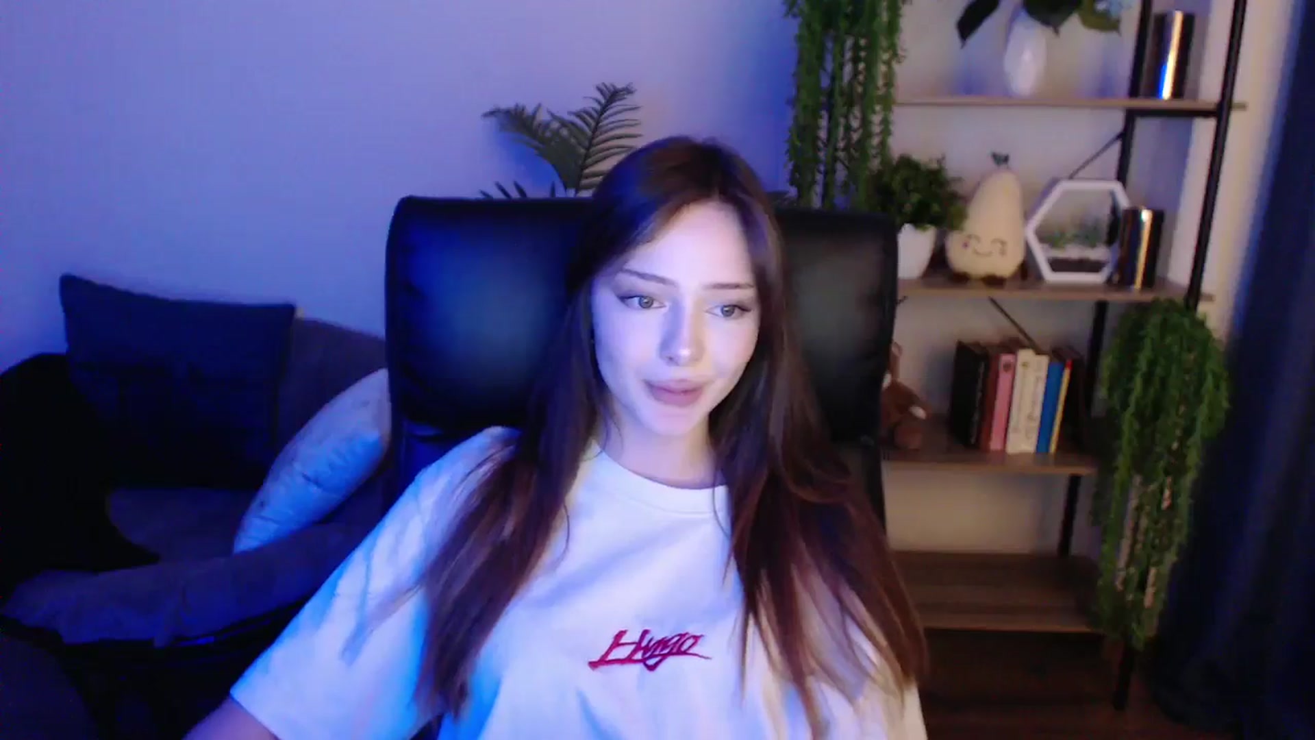 Gallery image thumbnail from KateManelli's myfreecams stream on, 02/21/2025, 13:31 image 15 of 20