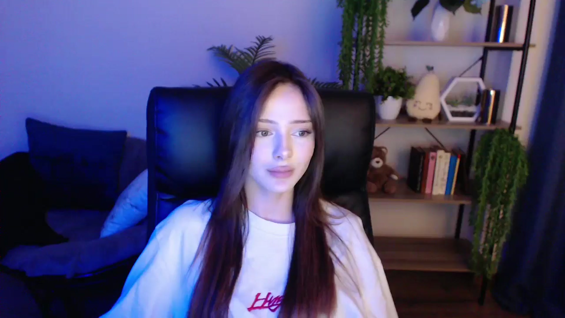 Gallery image thumbnail from KateManelli's myfreecams stream on, 02/21/2025, 13:31 image 6 of 20
