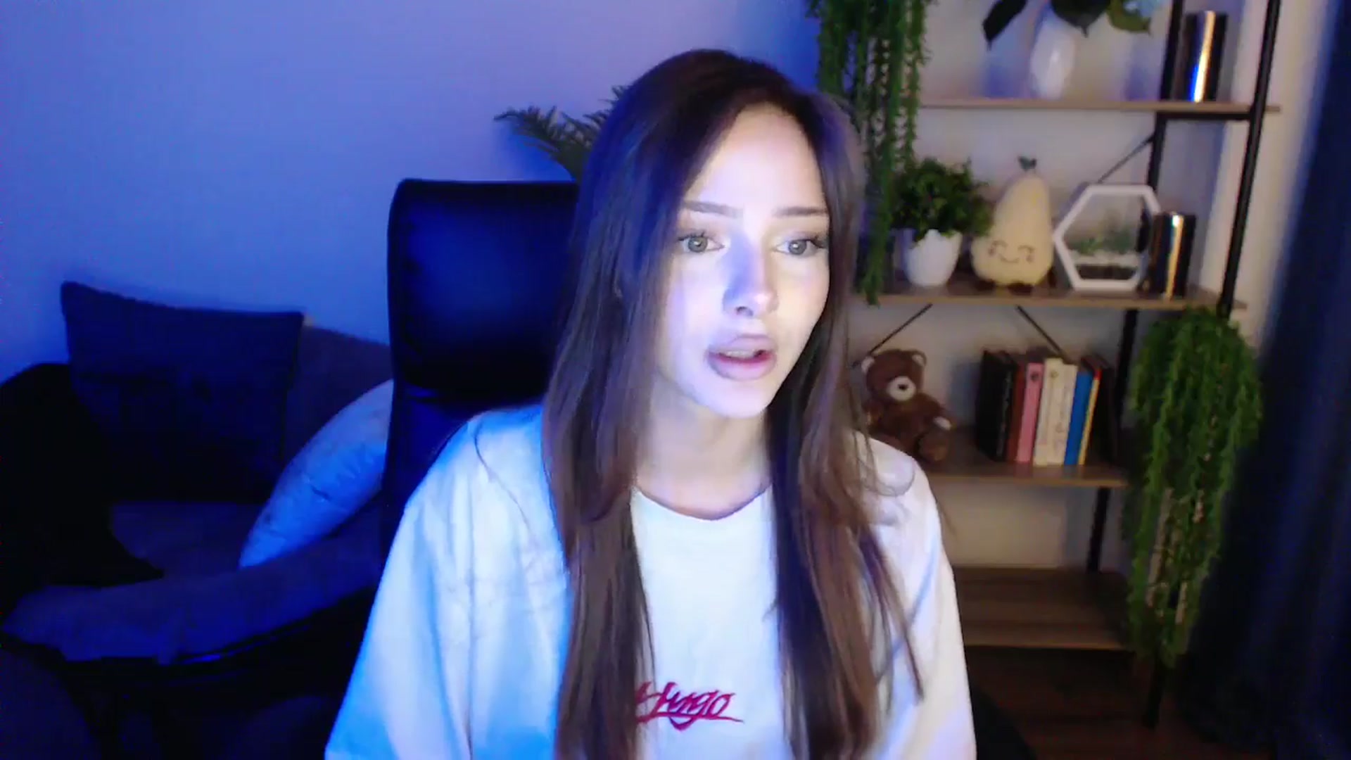 Gallery image thumbnail from KateManelli's myfreecams stream on, 02/21/2025, 14:19 image 5 of 20