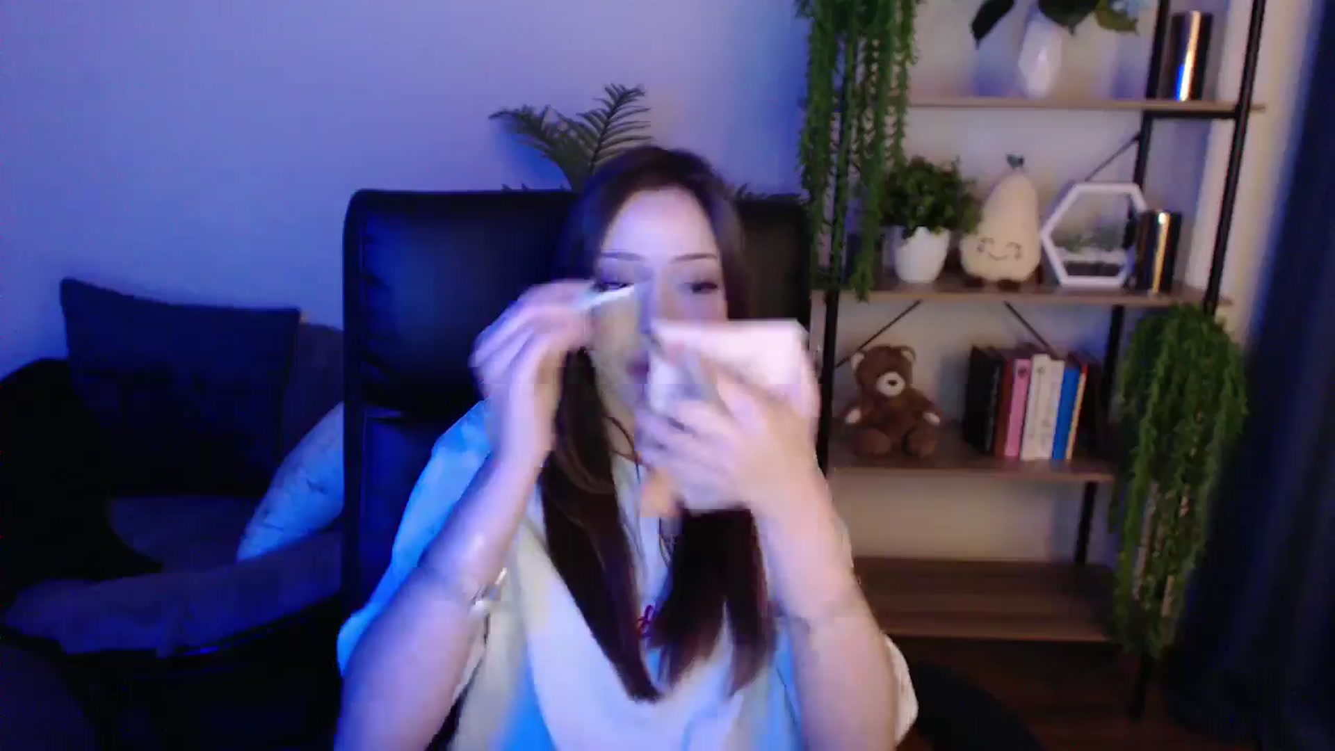 Gallery image thumbnail from KateManelli's myfreecams stream on, 02/21/2025, 14:19 image 4 of 20