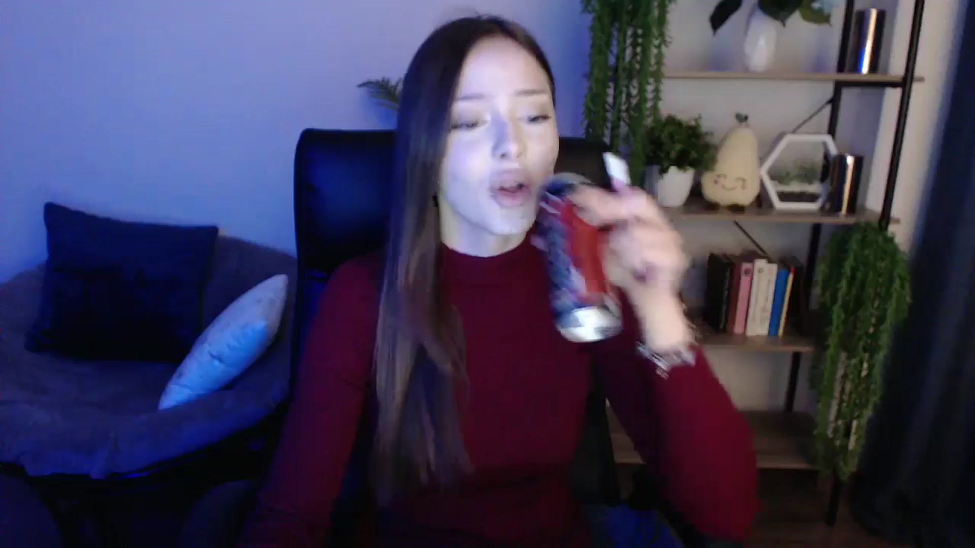 Gallery image thumbnail from KateManelli's myfreecams stream on, 02/22/2025, 10:10 image 12 of 20