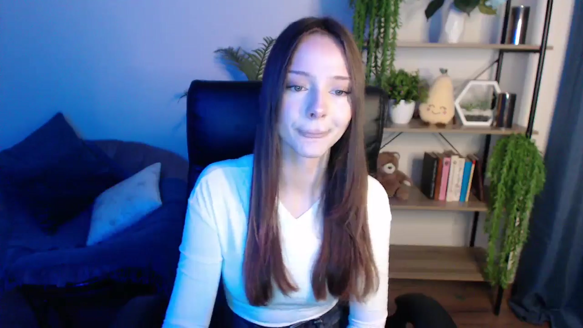 Gallery image thumbnail from KateManelli's myfreecams stream on, 02/24/2025, 09:48 image 18 of 20