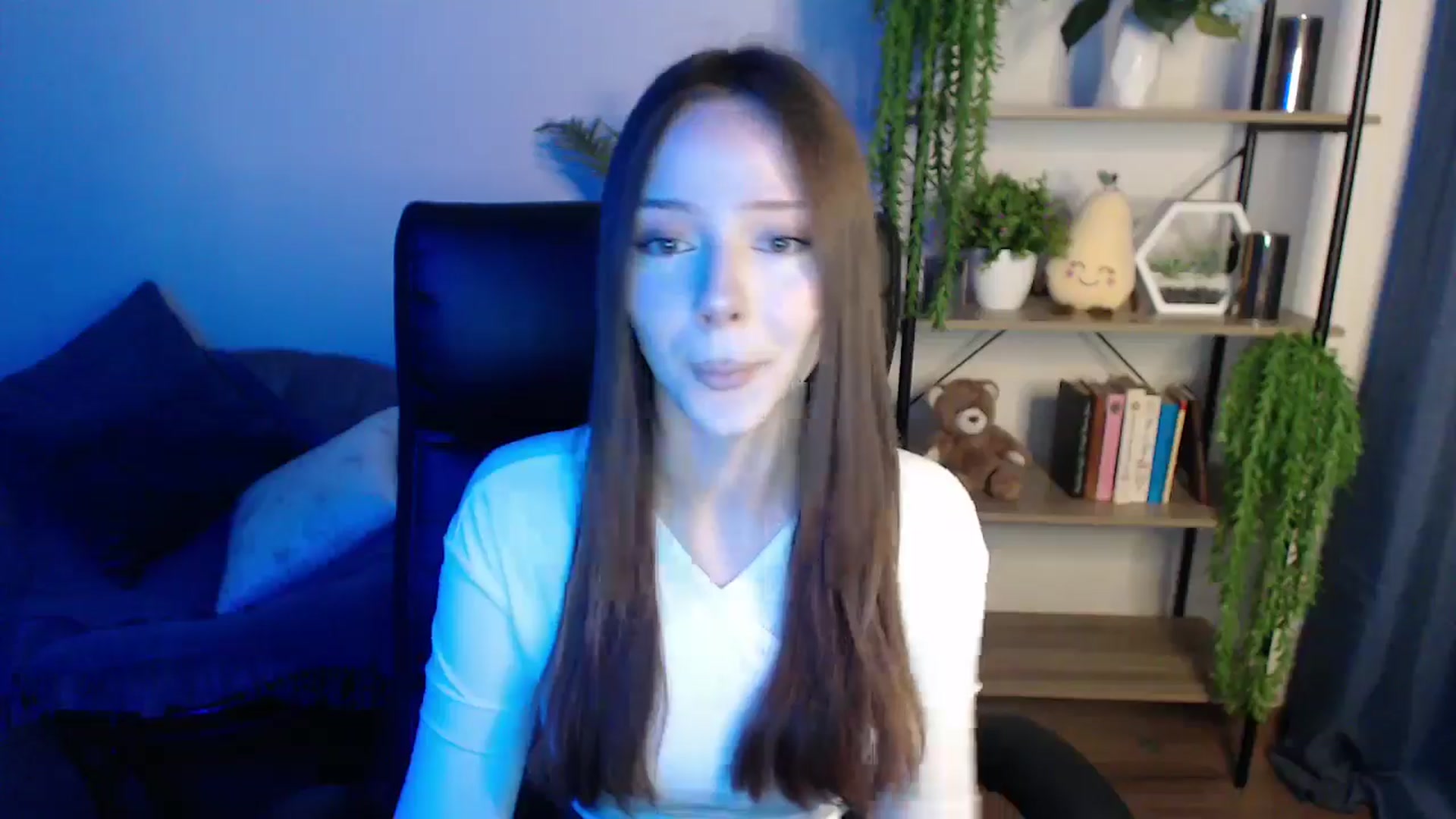 Gallery image thumbnail from KateManelli's myfreecams stream on, 02/24/2025, 09:48 image 5 of 20