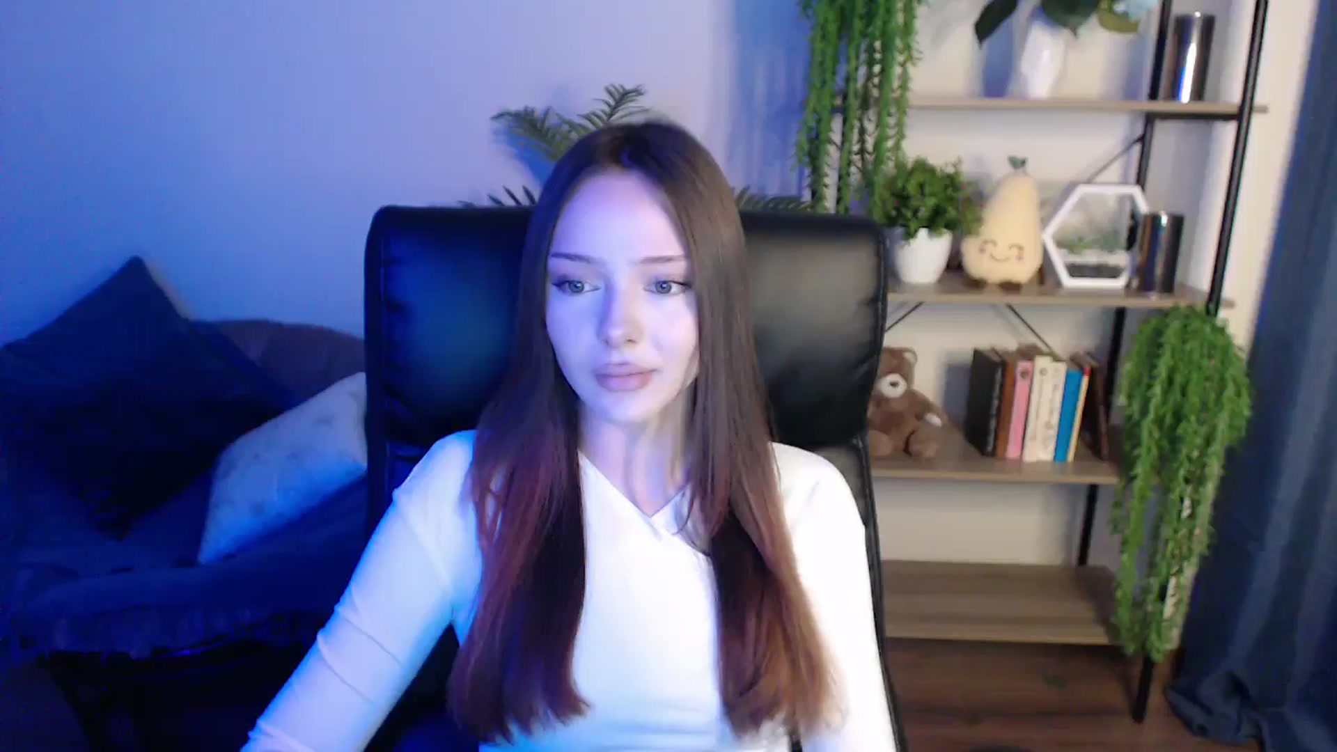Gallery image thumbnail from KateManelli's myfreecams stream on, 02/24/2025, 10:13 image 20 of 20