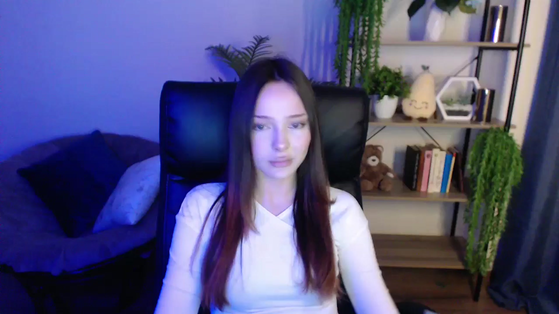 Gallery image thumbnail from KateManelli's myfreecams stream on, 02/24/2025, 11:19 image 1 of 20