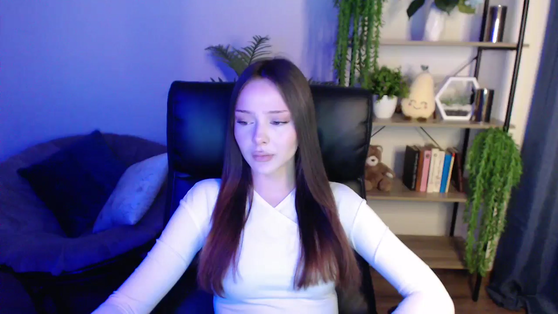 Gallery image thumbnail from KateManelli's myfreecams stream on, 02/24/2025, 11:19 image 3 of 20