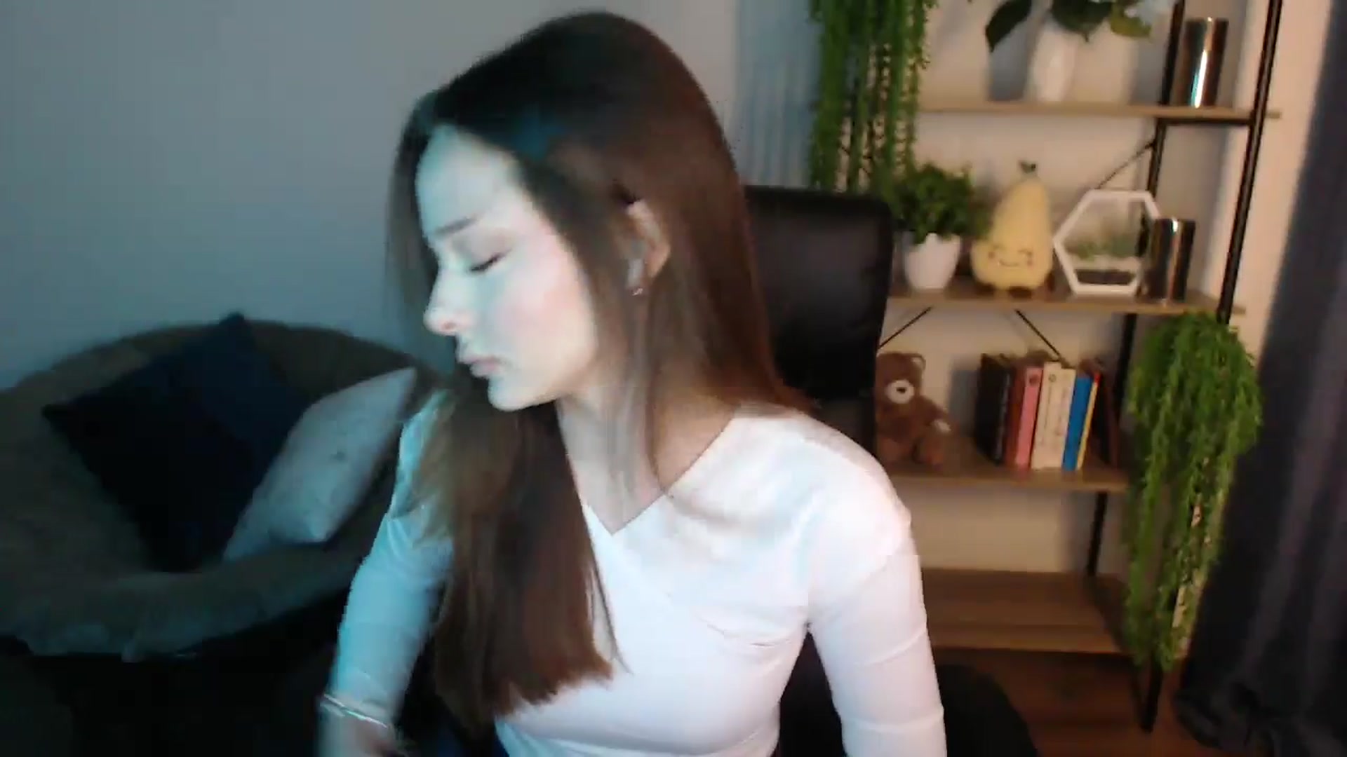 Gallery image thumbnail from KateManelli's myfreecams stream on, 02/25/2025, 09:14 image 2 of 20