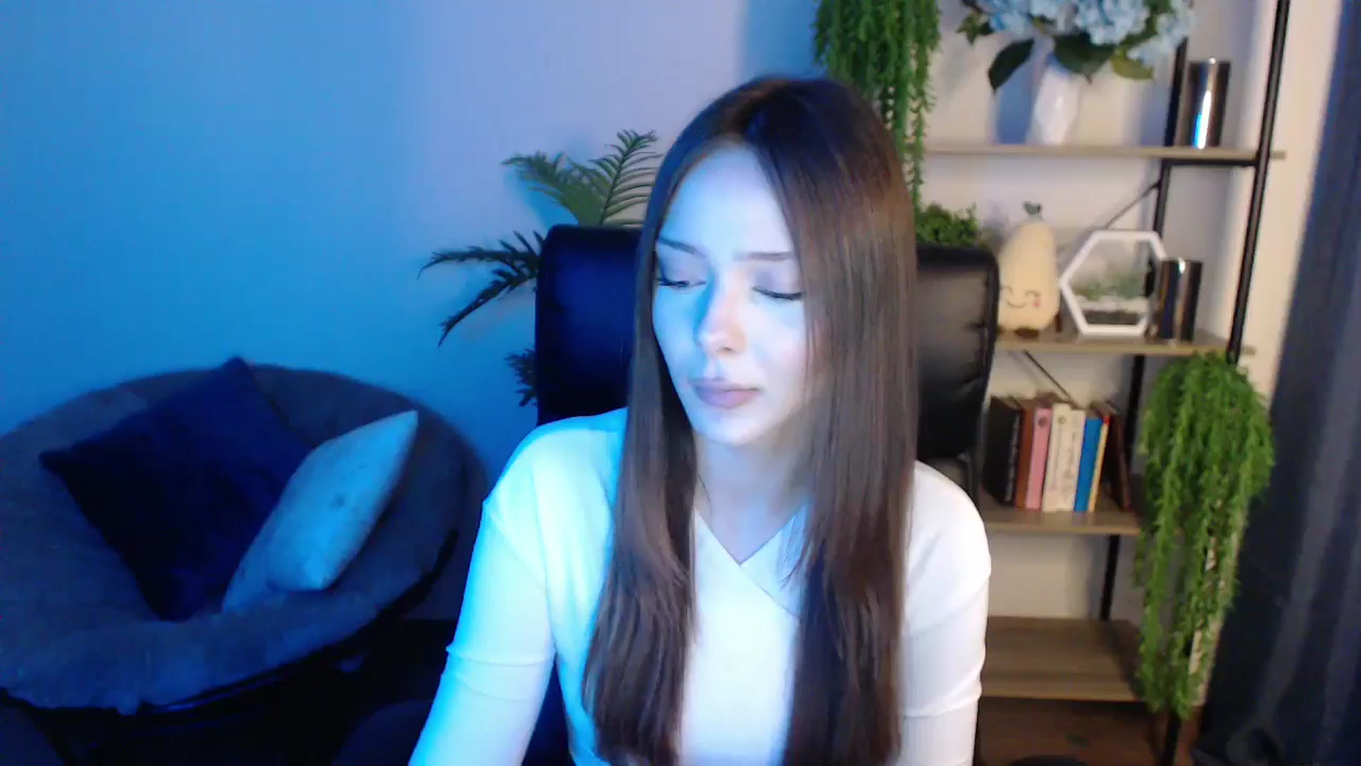 Gallery image thumbnail from KateManelli's myfreecams stream on, 02/25/2025, 12:02 image 5 of 20