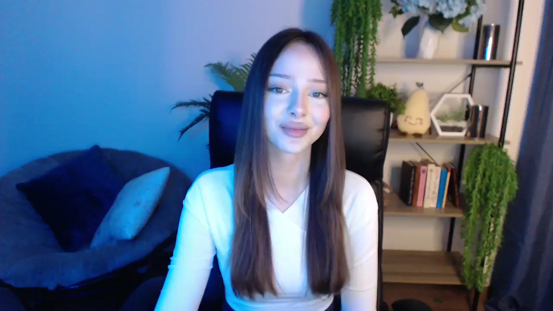 Gallery image thumbnail from KateManelli's myfreecams stream on, 02/25/2025, 12:02 image 19 of 20