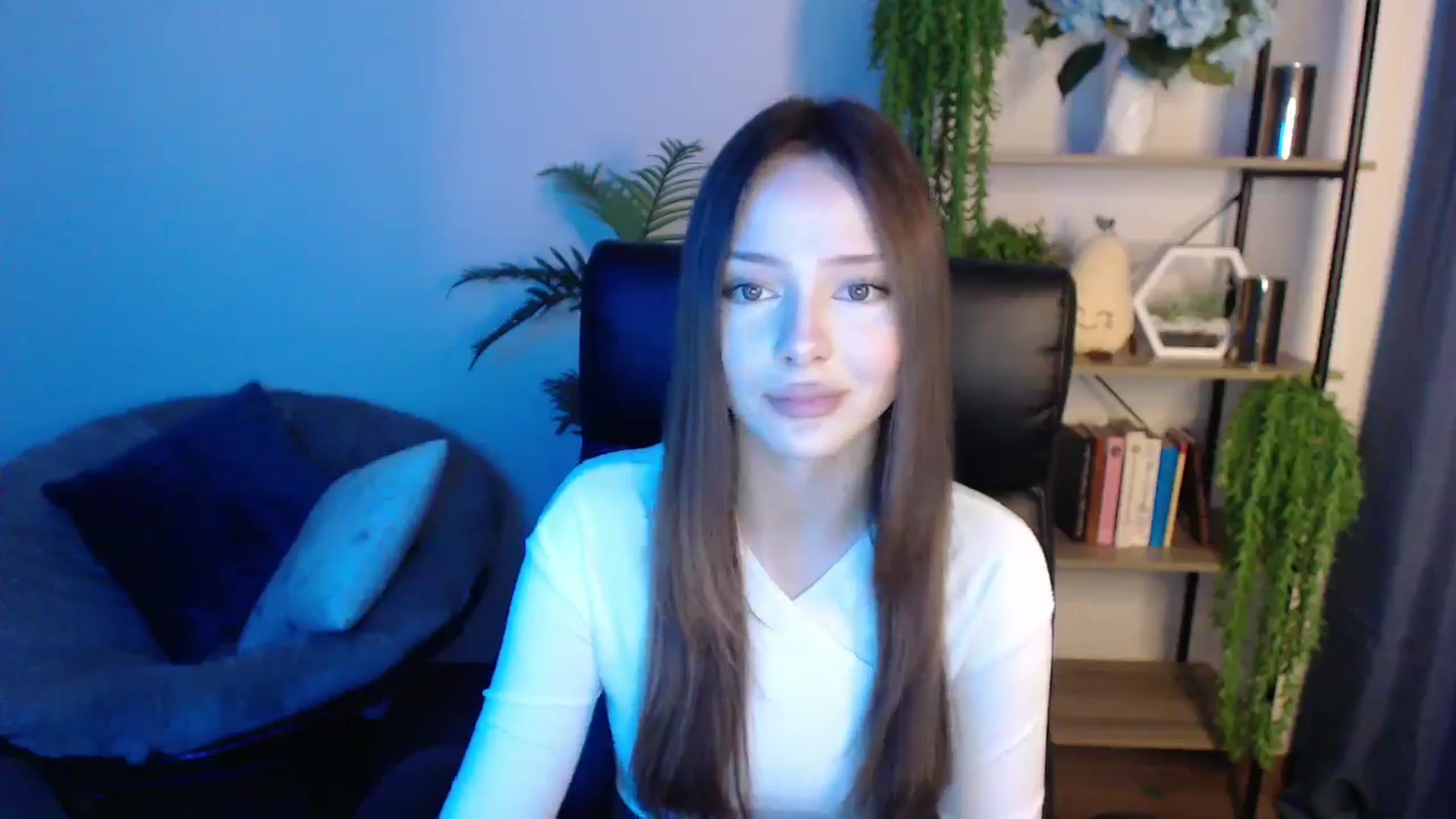 Gallery image thumbnail from KateManelli's myfreecams stream on, 02/25/2025, 12:02 image 15 of 20