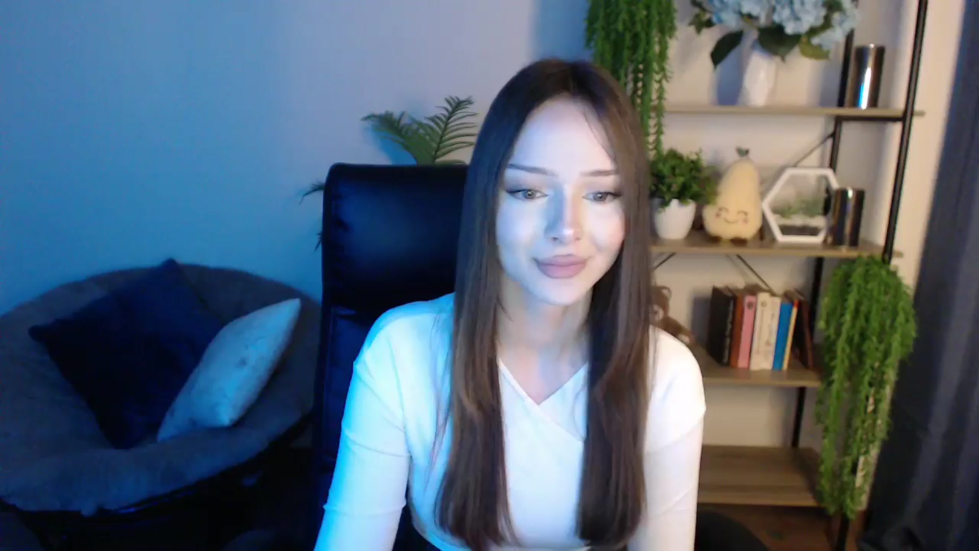 Gallery image thumbnail from KateManelli's myfreecams stream on, 02/25/2025, 14:50 image 5 of 20