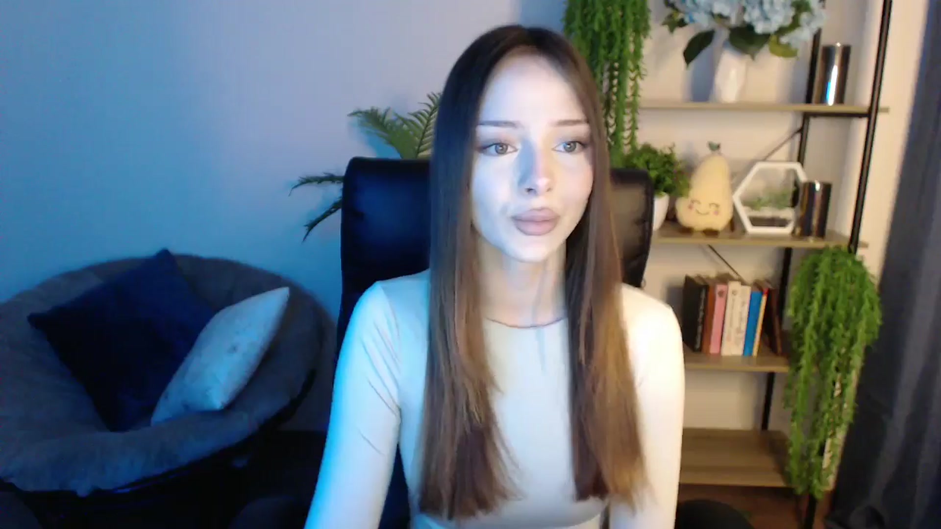 Gallery image thumbnail from KateManelli's myfreecams stream on, 02/26/2025, 09:54 image 2 of 20