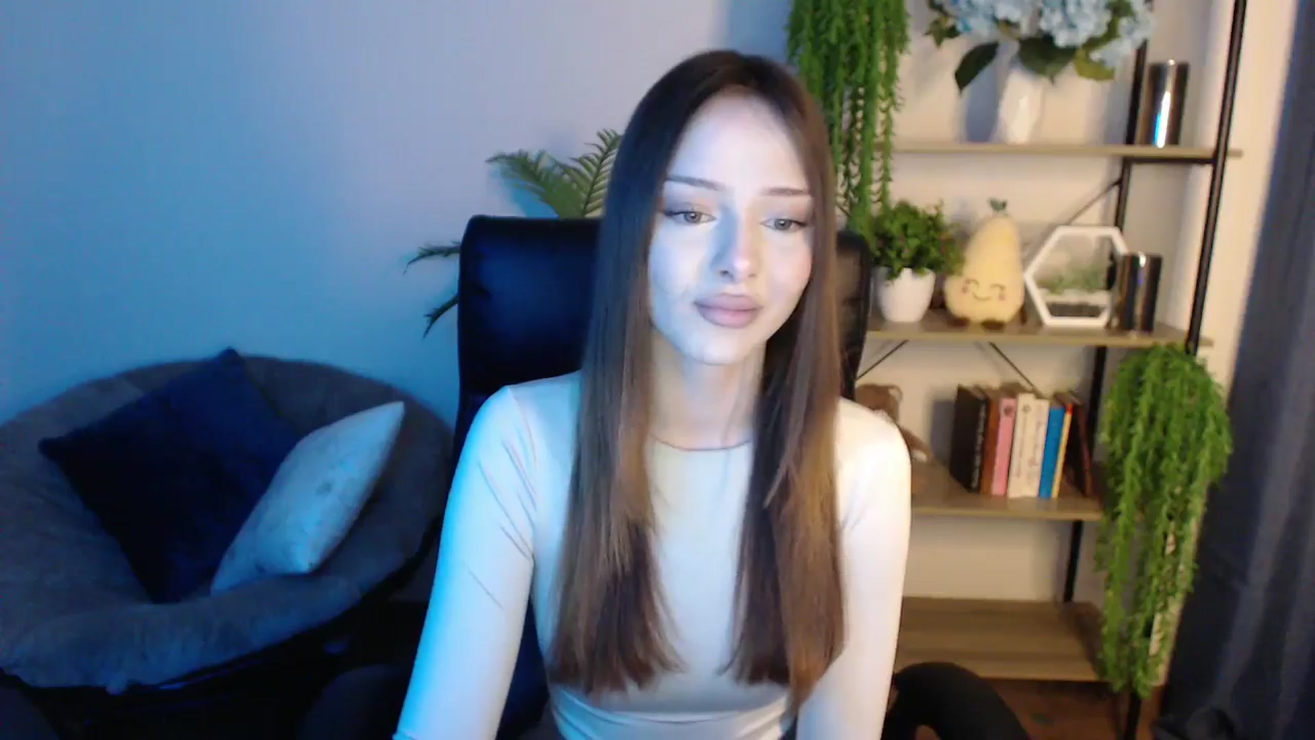 Gallery image thumbnail from KateManelli's myfreecams stream on, 02/26/2025, 09:54 image 11 of 20