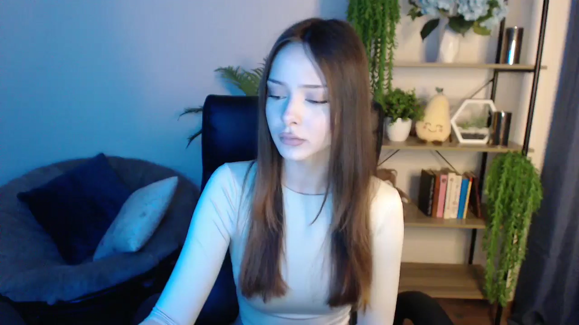 Gallery image thumbnail from KateManelli's myfreecams stream on, 02/26/2025, 09:54 image 15 of 20