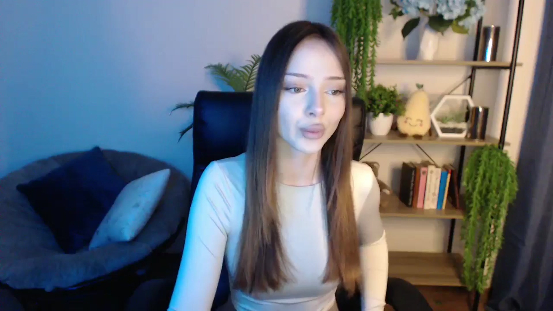 Gallery image thumbnail from KateManelli's myfreecams stream on, 02/26/2025, 09:54 image 4 of 20