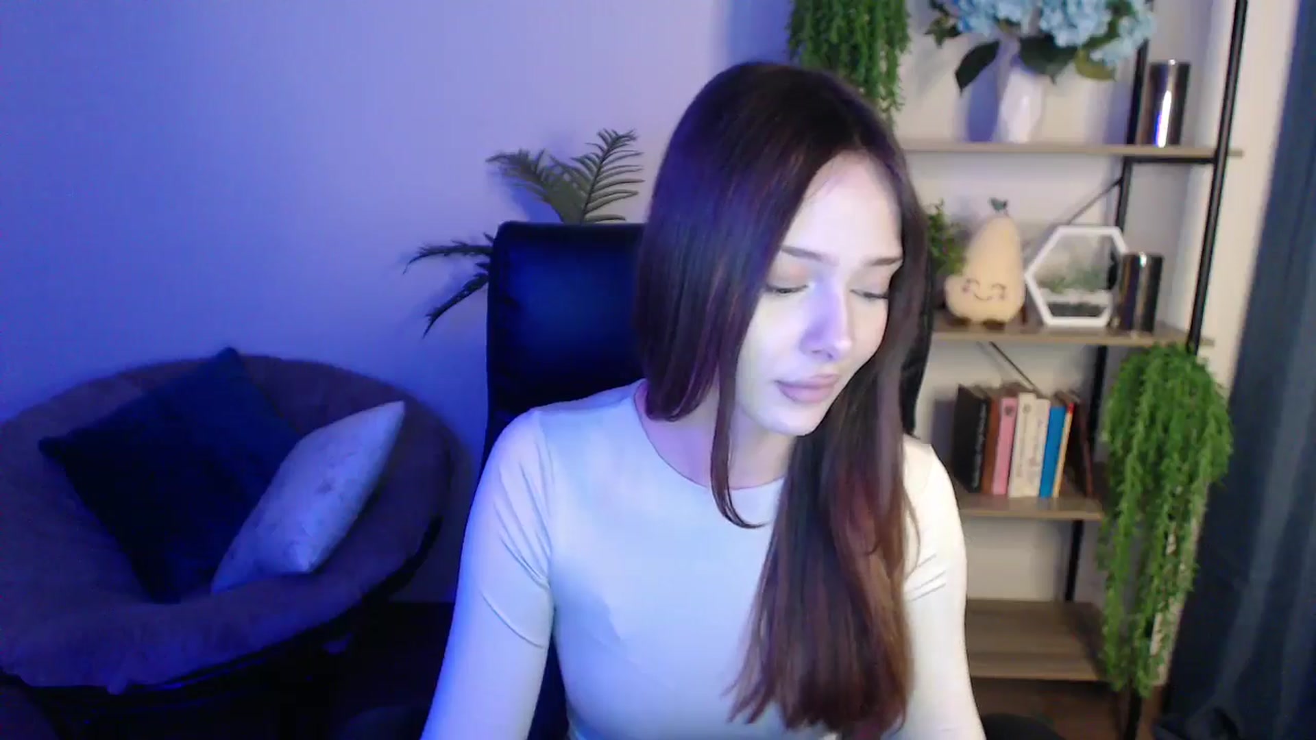 Gallery image thumbnail from KateManelli's myfreecams stream on, 02/26/2025, 11:11 image 14 of 20