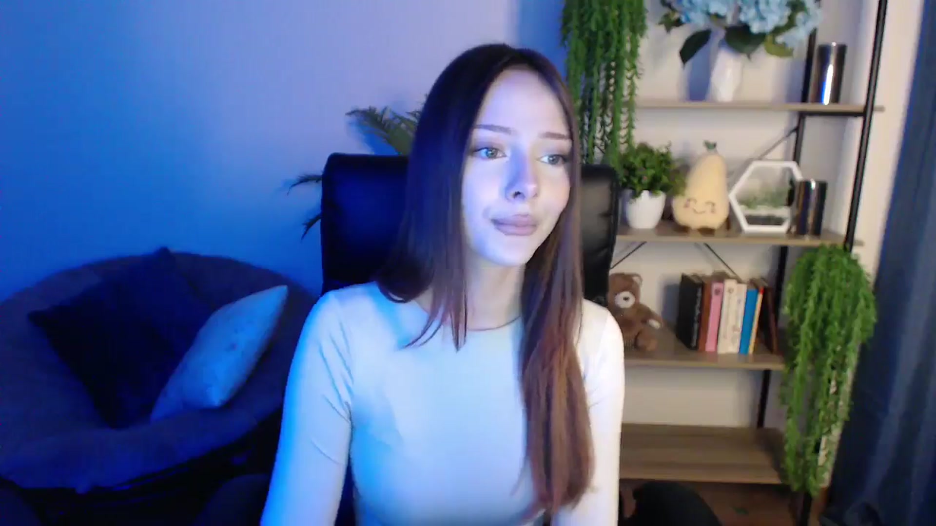 Gallery image thumbnail from KateManelli's myfreecams stream on, 02/26/2025, 11:11 image 2 of 20