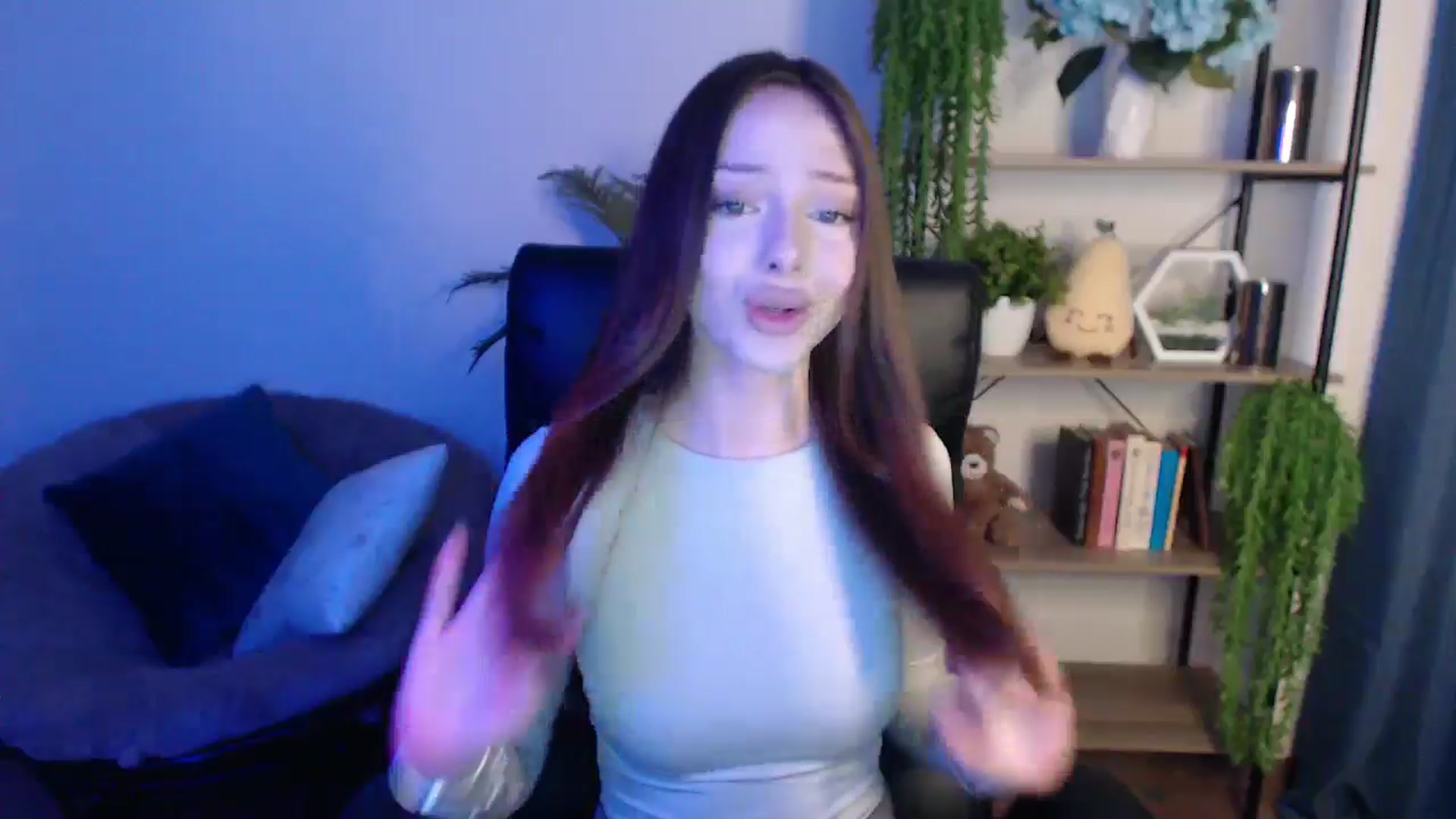 Gallery image thumbnail from KateManelli's myfreecams stream on, 02/26/2025, 11:11 image 17 of 20