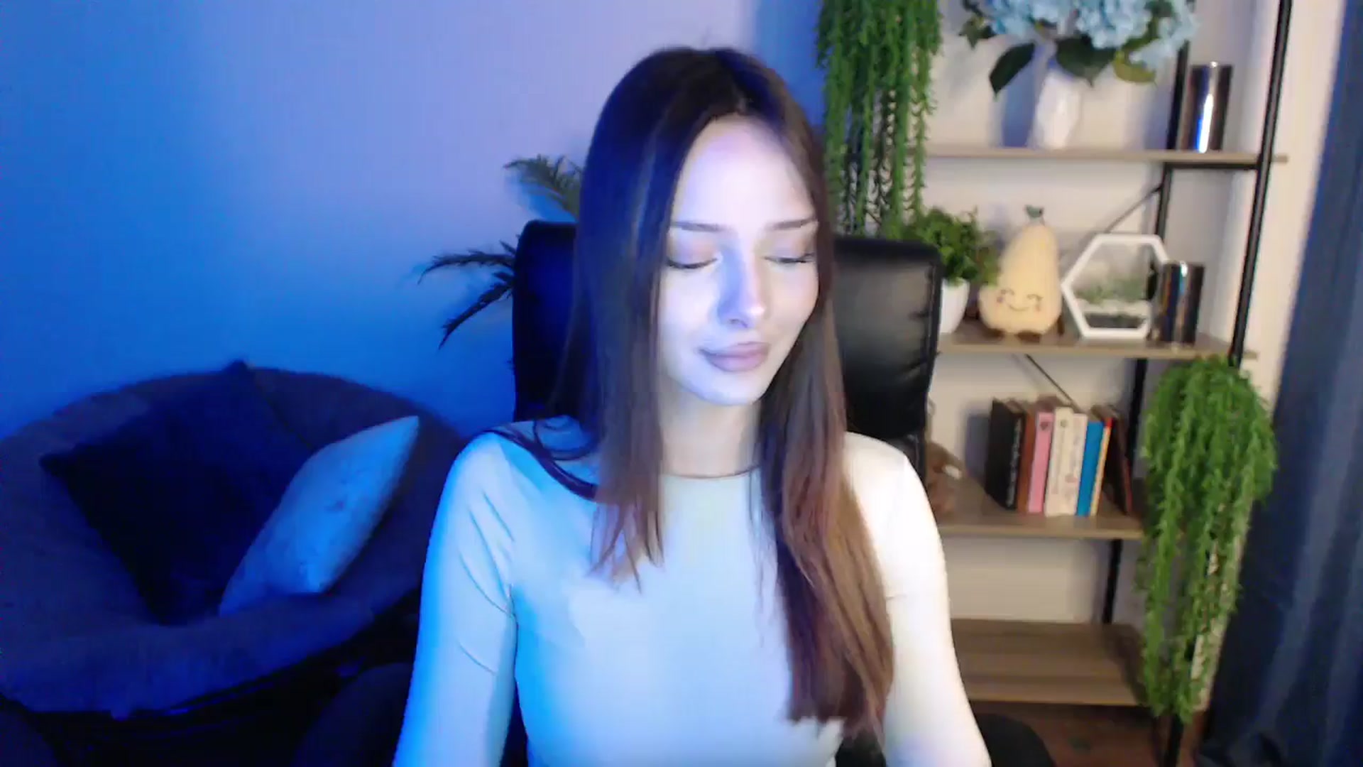 Gallery image thumbnail from KateManelli's myfreecams stream on, 02/26/2025, 11:11 image 8 of 20