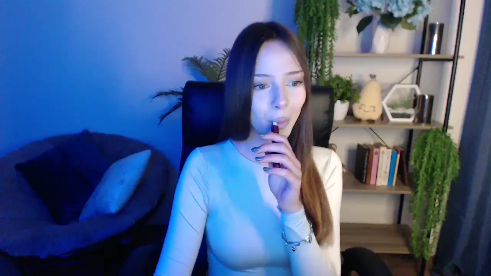 Gallery image thumbnail from KateManelli's myfreecams stream on, 02/26/2025, 11:11 image 5 of 20