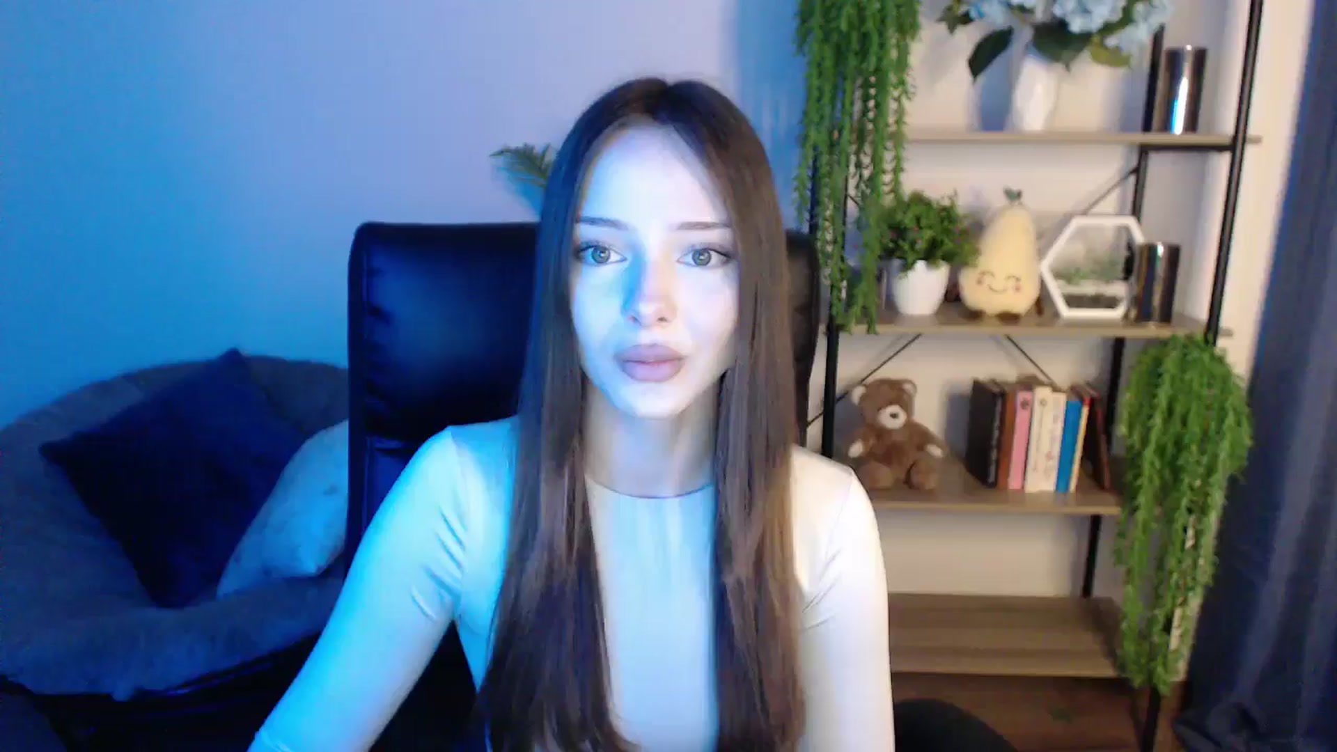 Gallery image thumbnail from KateManelli's myfreecams stream on, 02/26/2025, 13:52 image 10 of 20