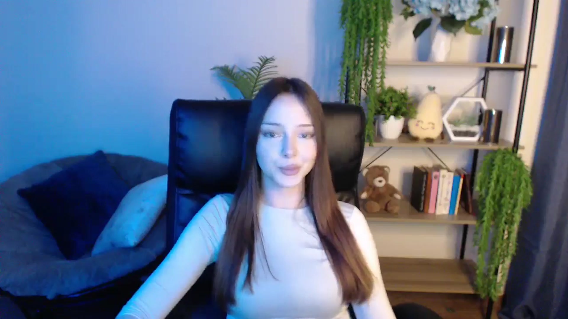 Gallery image thumbnail from KateManelli's myfreecams stream on, 02/26/2025, 13:52 image 3 of 20
