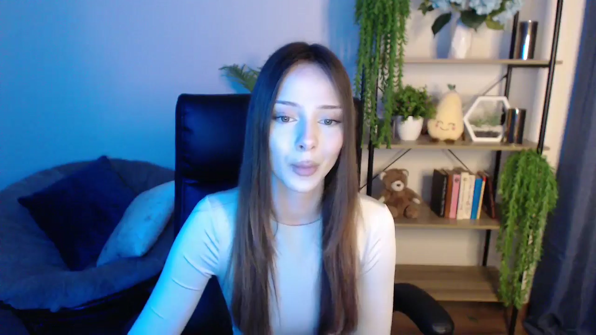 Gallery image thumbnail from KateManelli's myfreecams stream on, 02/26/2025, 14:51 image 6 of 20