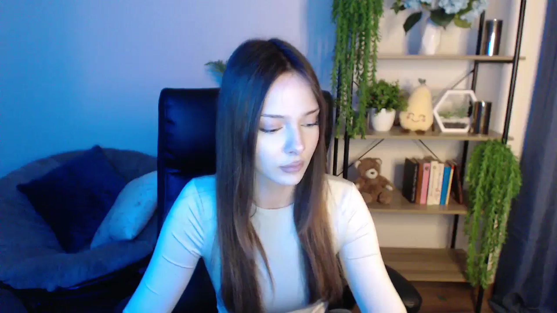 Gallery image thumbnail from KateManelli's myfreecams stream on, 02/26/2025, 14:51 image 4 of 20