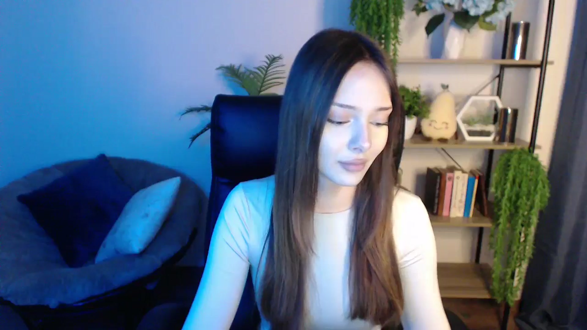 Gallery image thumbnail from KateManelli's myfreecams stream on, 02/26/2025, 14:51 image 15 of 20