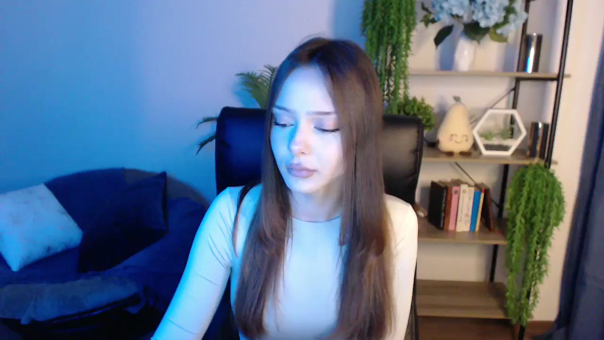 Gallery image thumbnail from KateManelli's myfreecams stream on, 02/28/2025, 10:56 image 17 of 20
