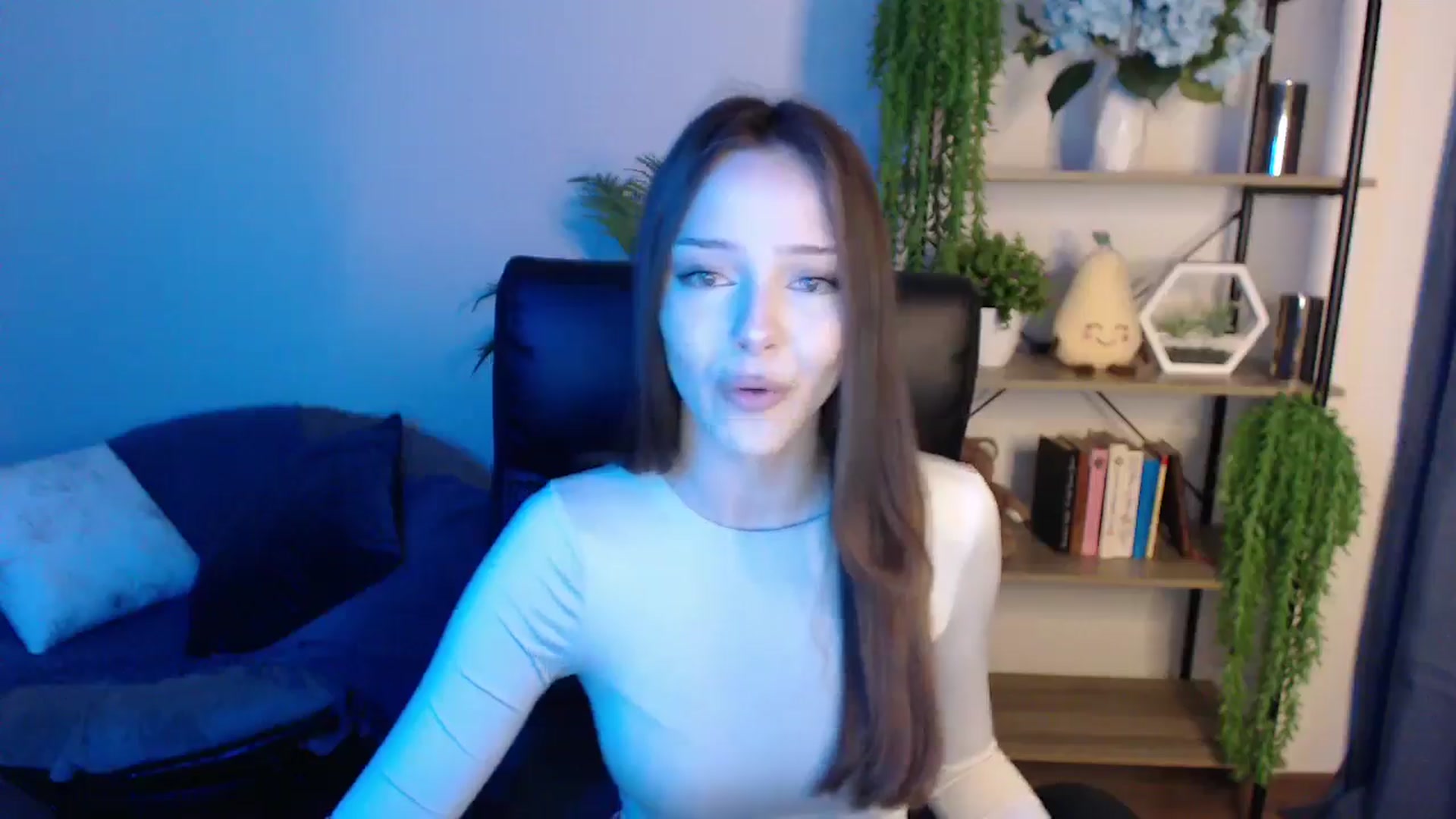 Gallery image thumbnail from KateManelli's myfreecams stream on, 02/28/2025, 10:56 image 4 of 20