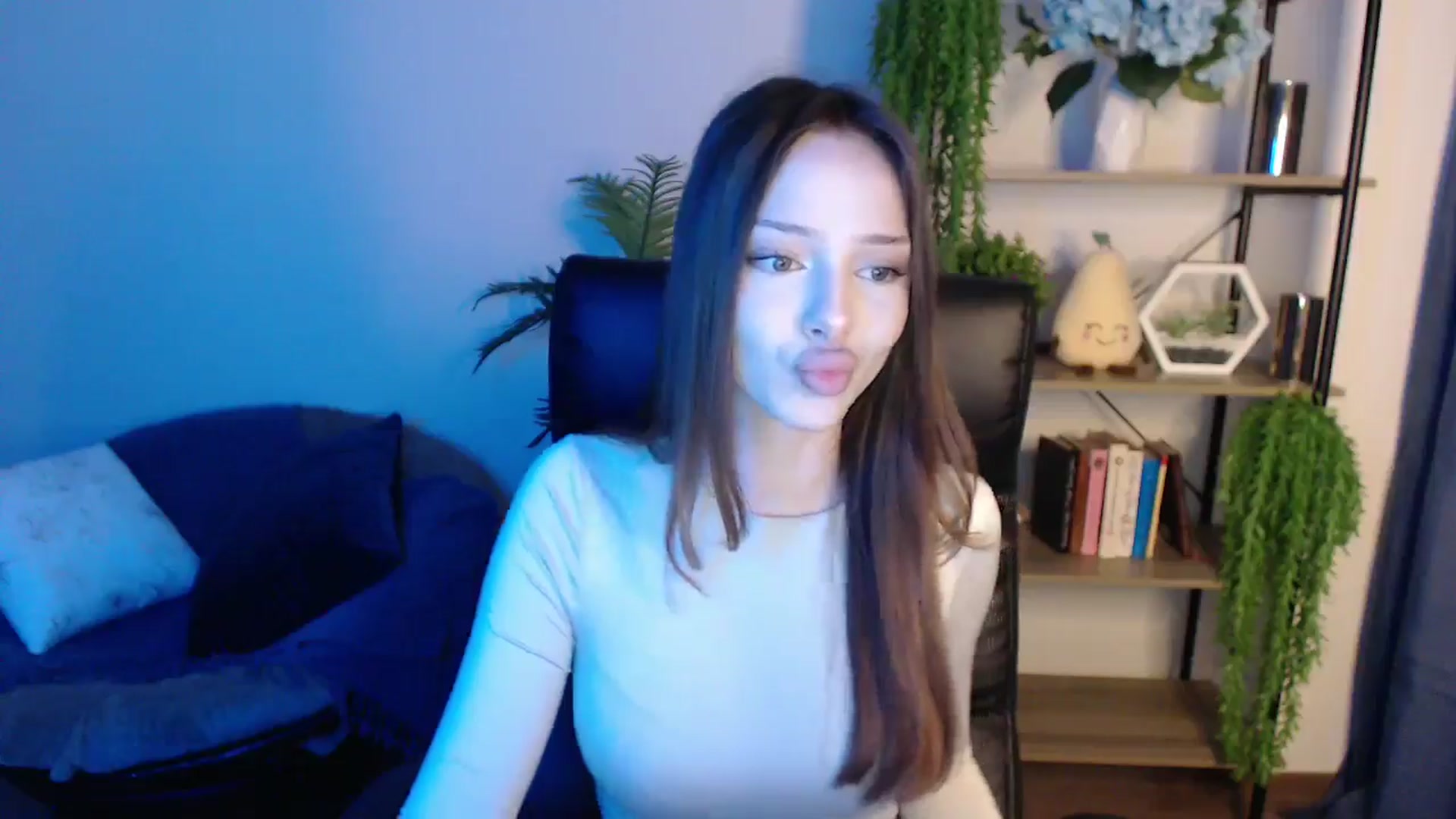 Gallery image thumbnail from KateManelli's myfreecams stream on, 02/28/2025, 10:56 image 3 of 20