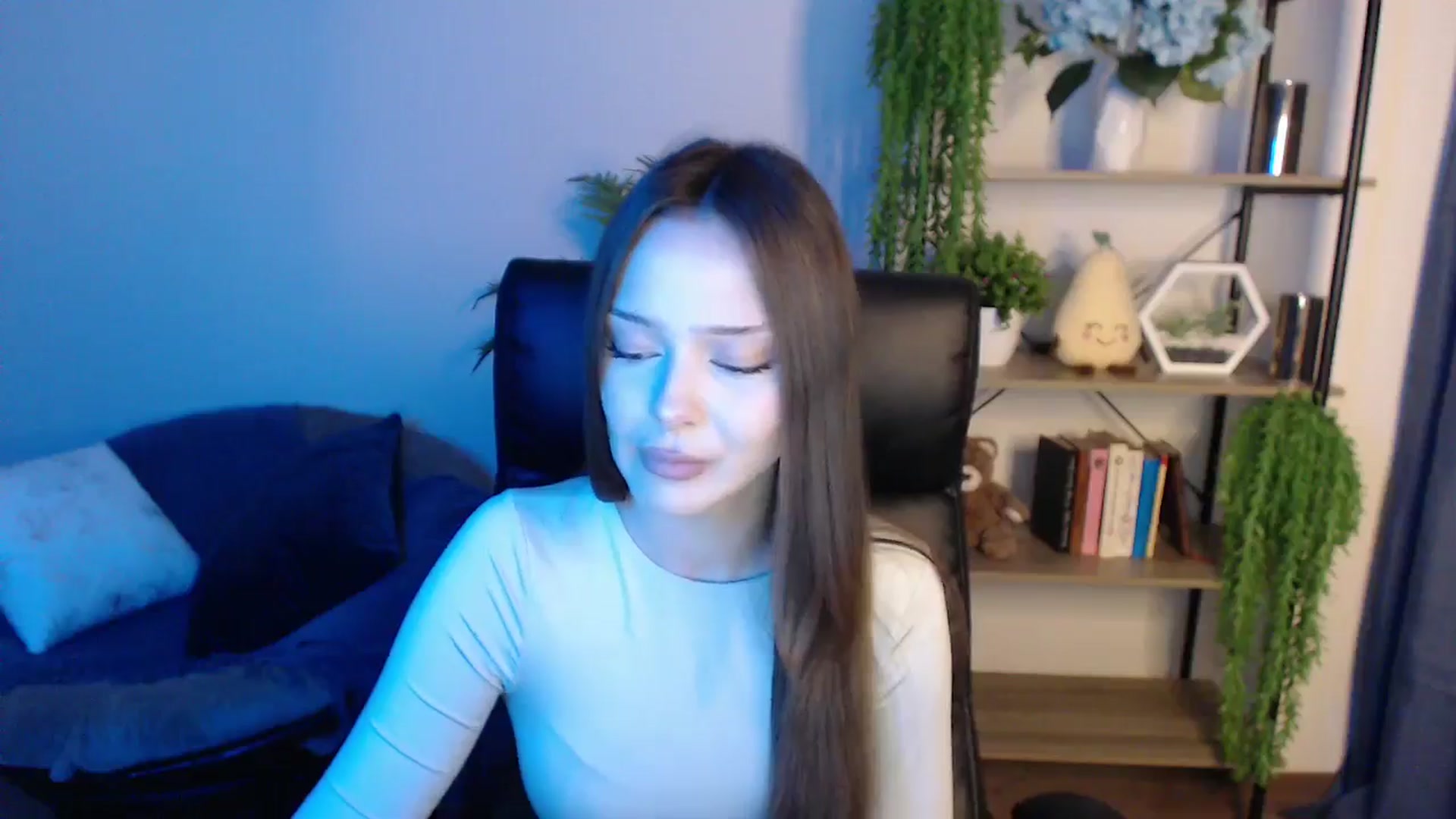 Gallery image thumbnail from KateManelli's myfreecams stream on, 02/28/2025, 11:42 image 11 of 20
