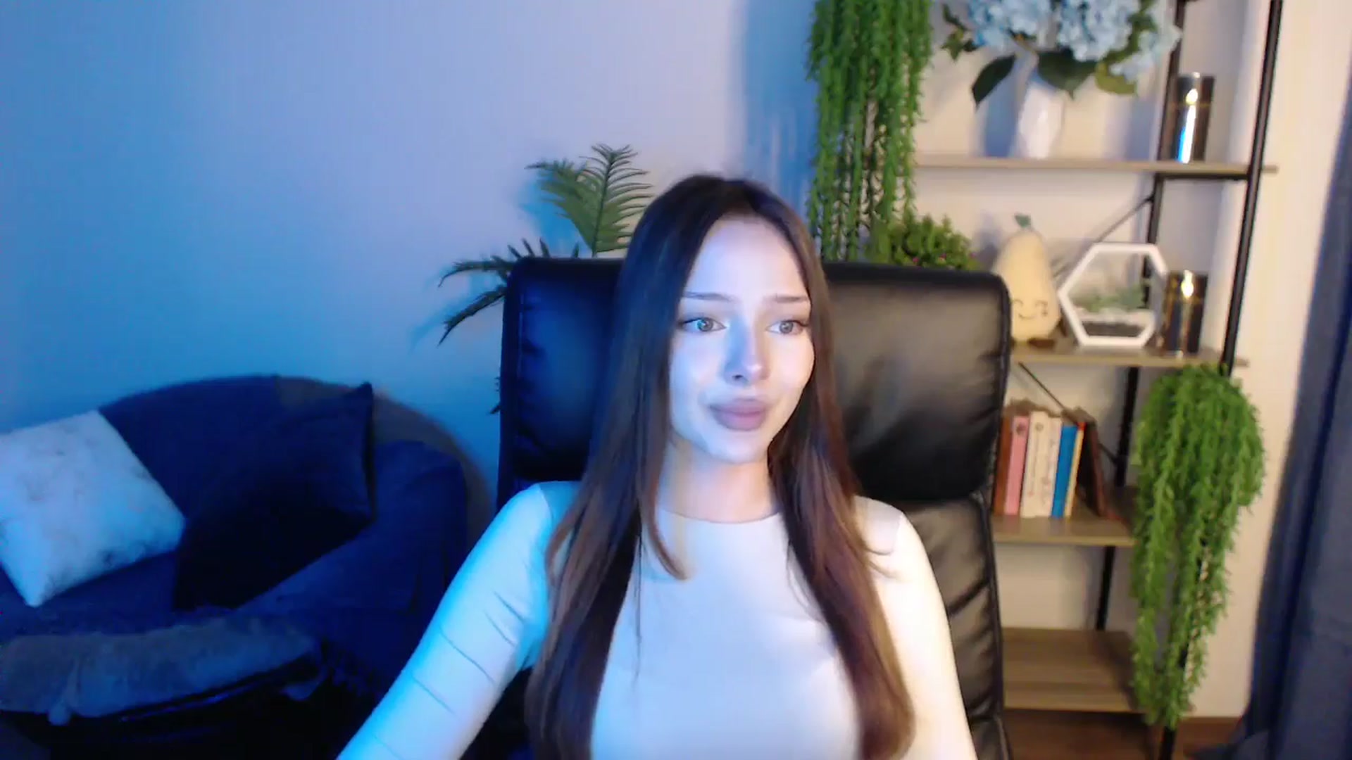 Gallery image thumbnail from KateManelli's myfreecams stream on, 02/28/2025, 12:51 image 17 of 20