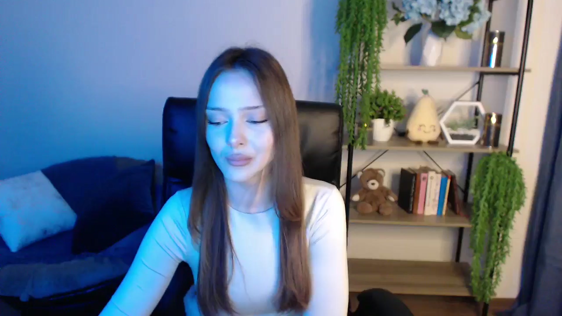 Gallery image thumbnail from KateManelli's myfreecams stream on, 02/28/2025, 12:51 image 2 of 20
