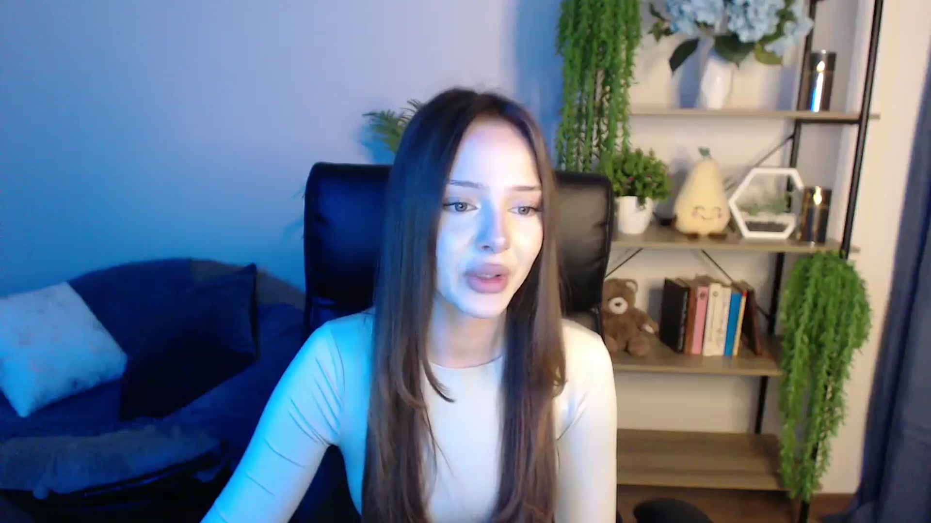 Gallery image thumbnail from KateManelli's myfreecams stream on, 02/28/2025, 12:51 image 6 of 20