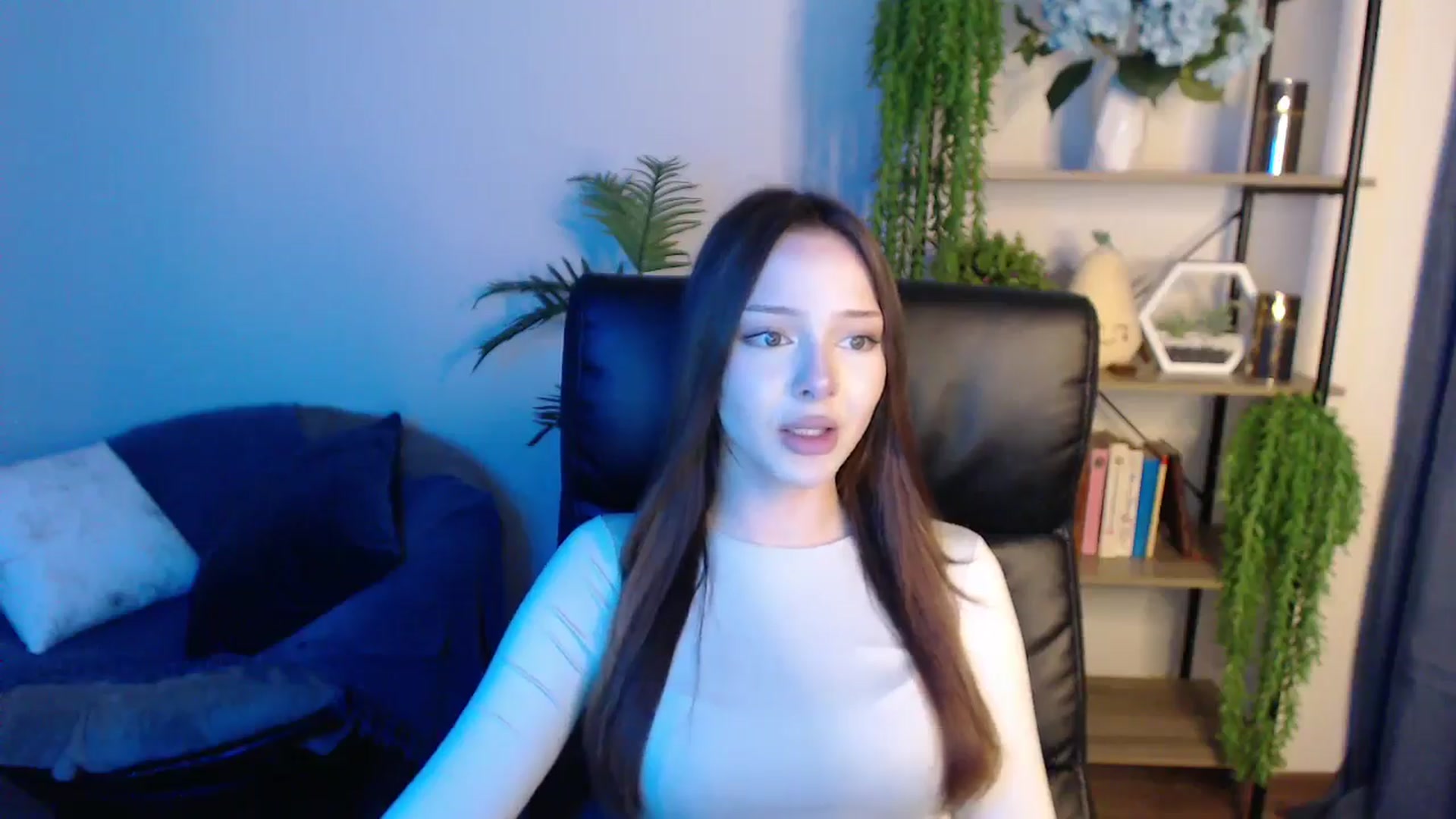 Gallery image thumbnail from KateManelli's myfreecams stream on, 02/28/2025, 12:51 image 14 of 20