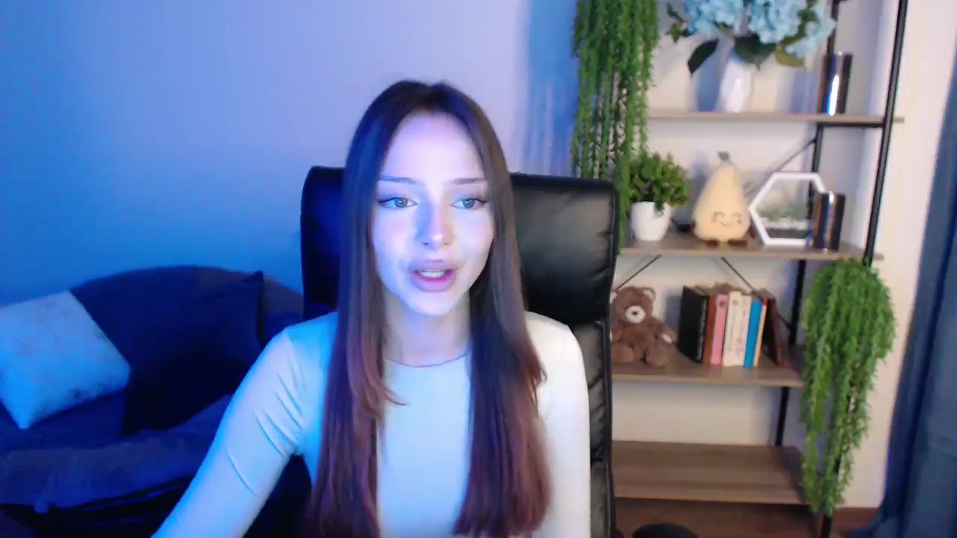 Gallery image thumbnail from KateManelli's myfreecams stream on, 02/28/2025, 14:17 image 20 of 20