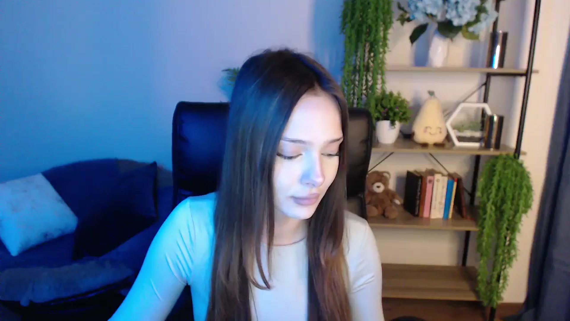 Gallery image thumbnail from KateManelli's myfreecams stream on, 02/28/2025, 14:17 image 10 of 20
