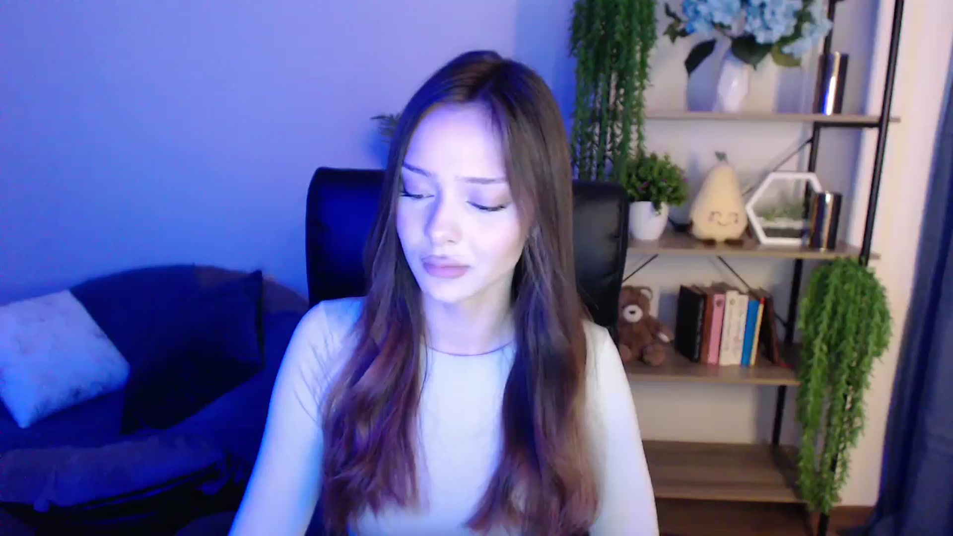 Gallery image thumbnail from KateManelli's myfreecams stream on, 03/01/2025, 10:13 image 20 of 20