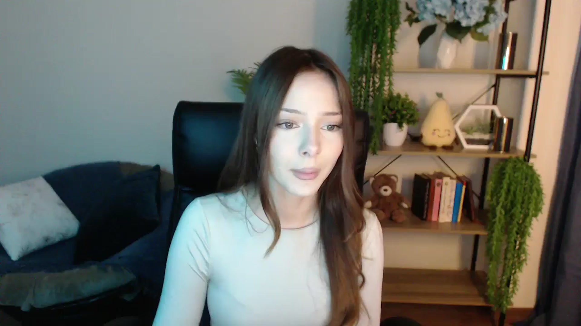 Gallery image thumbnail from KateManelli's myfreecams stream on, 03/01/2025, 10:13 image 5 of 20