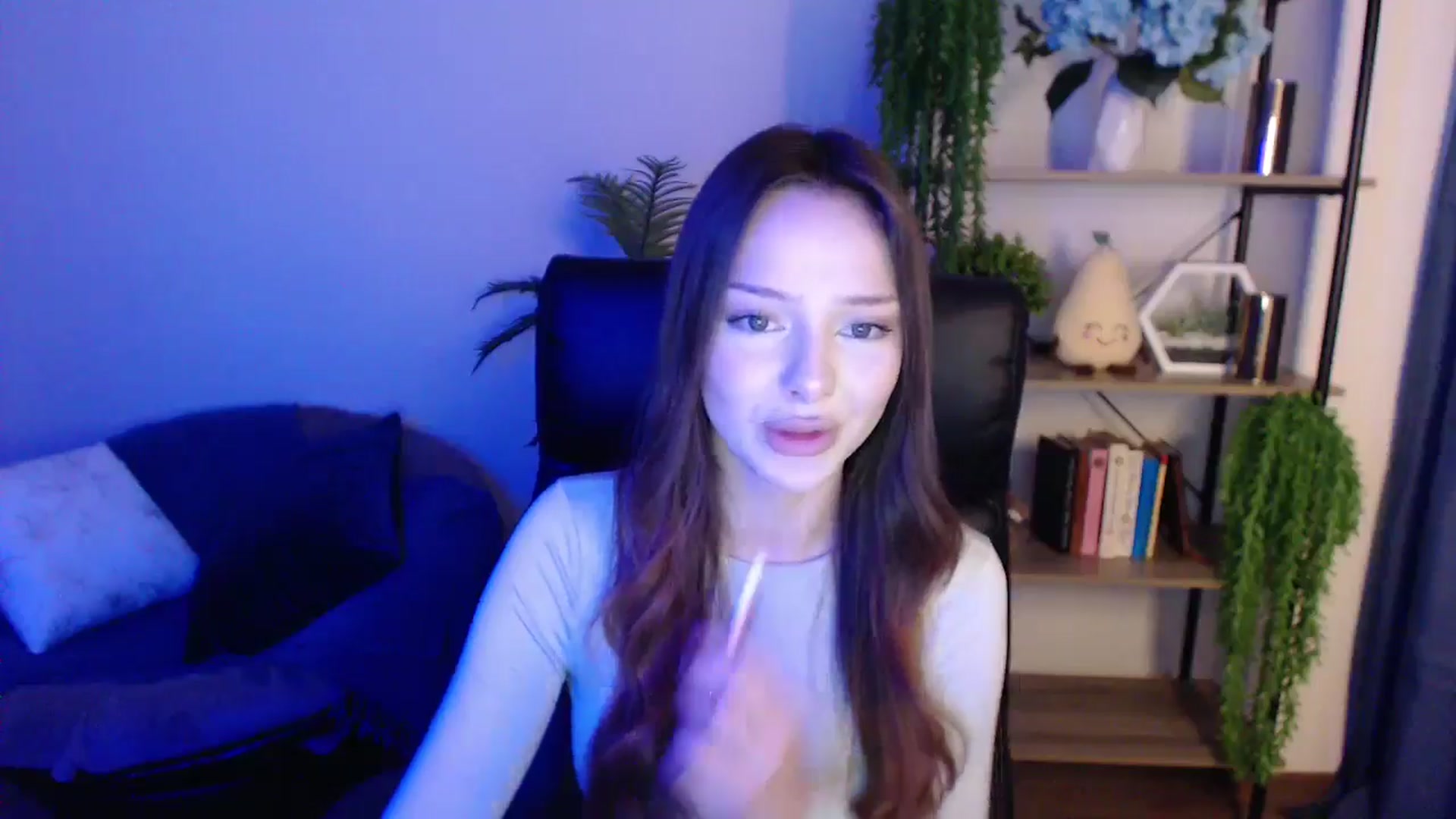 Gallery image thumbnail from KateManelli's myfreecams stream on, 03/01/2025, 11:40 image 7 of 20