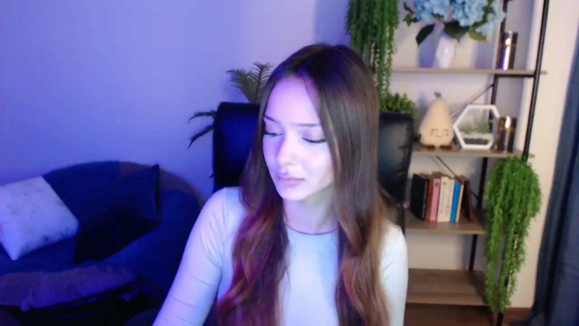 Gallery image thumbnail from KateManelli's myfreecams stream on, 03/01/2025, 12:28 image 6 of 20