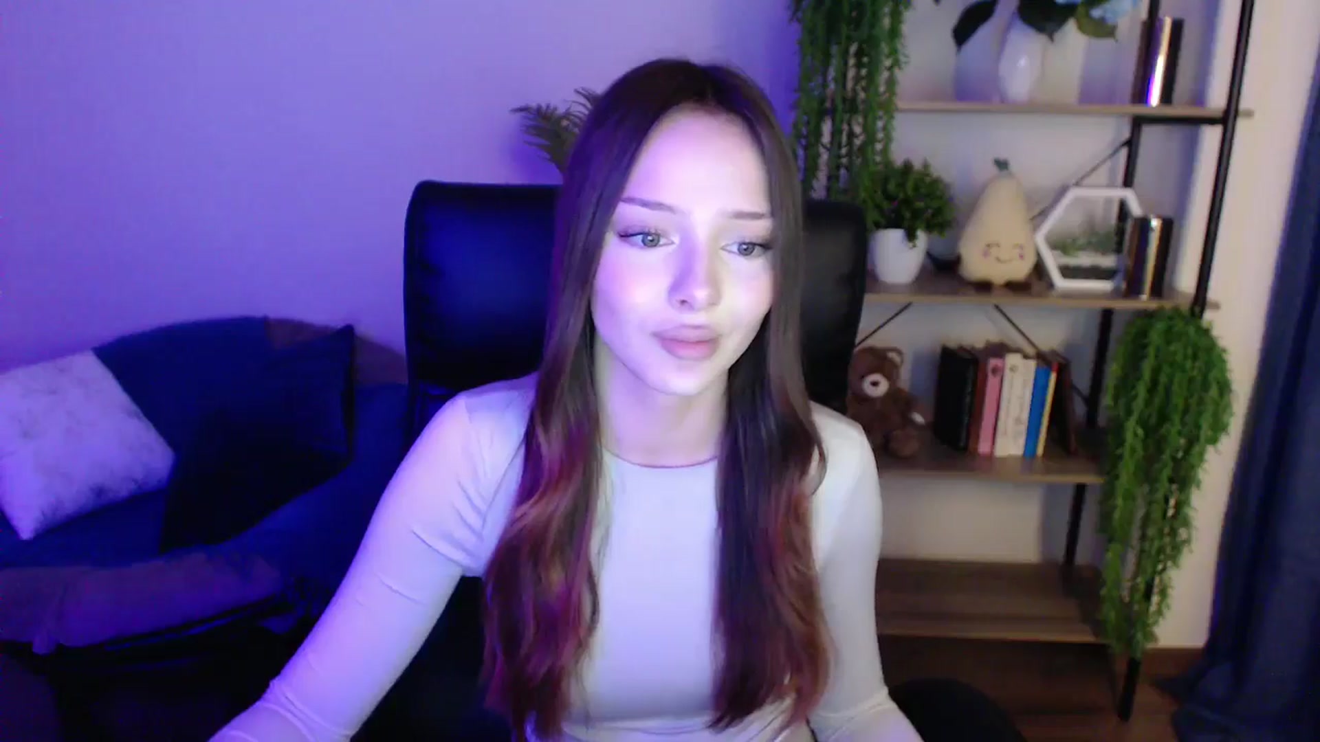 Gallery image thumbnail from KateManelli's myfreecams stream on, 03/01/2025, 13:46 image 3 of 20