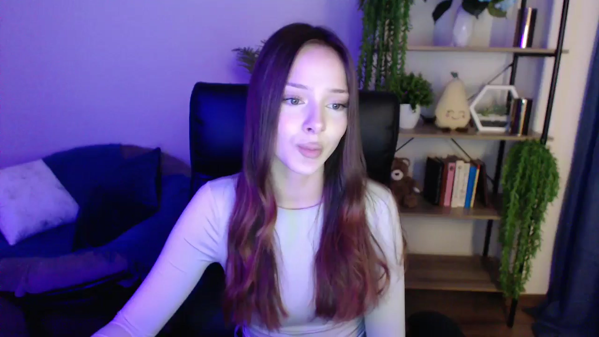 Gallery image thumbnail from KateManelli's myfreecams stream on, 03/01/2025, 13:46 image 7 of 20