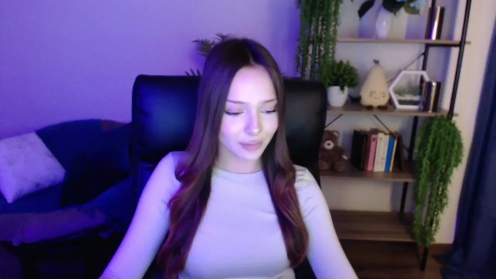 Gallery image thumbnail from KateManelli's myfreecams stream on, 03/01/2025, 13:46 image 19 of 20