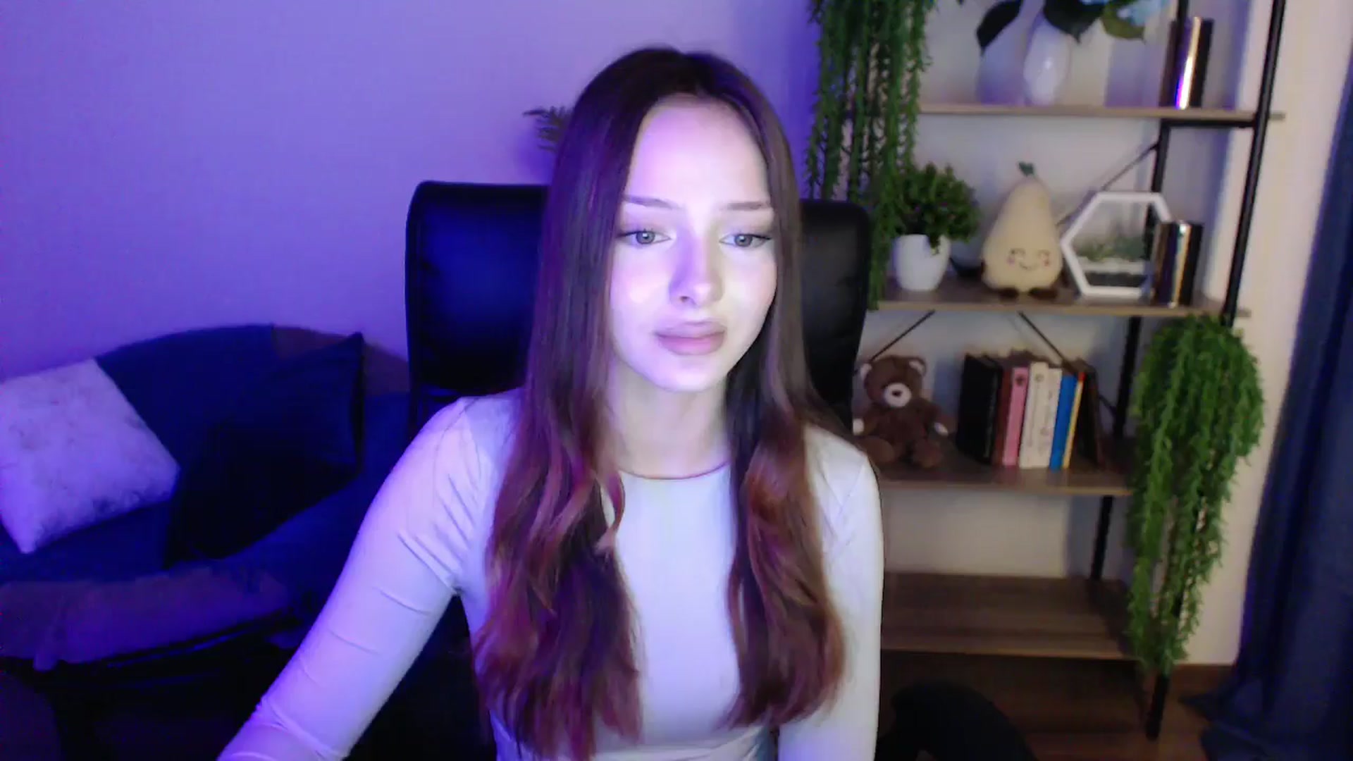 Gallery image thumbnail from KateManelli's myfreecams stream on, 03/01/2025, 14:11 image 19 of 20