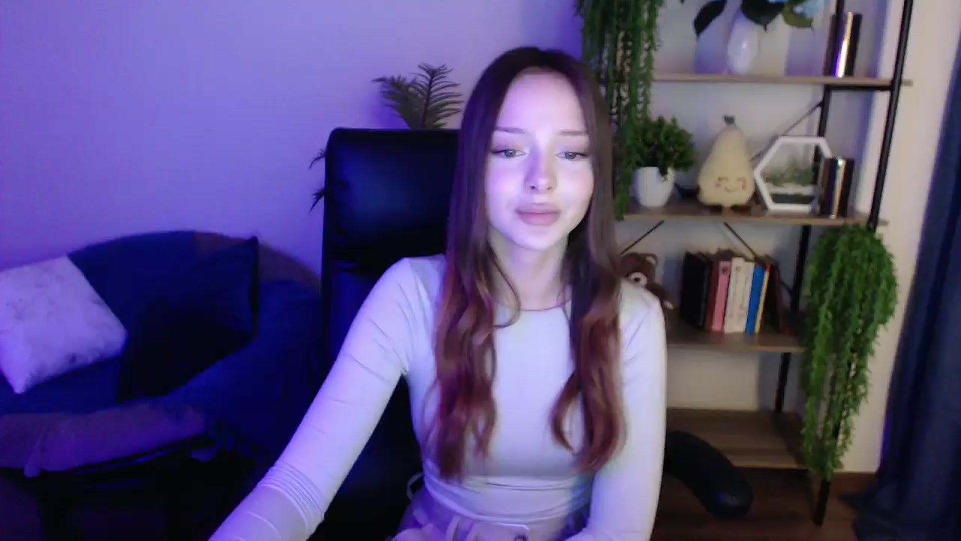 Gallery image thumbnail from KateManelli's myfreecams stream on, 03/01/2025, 14:41 image 1 of 20