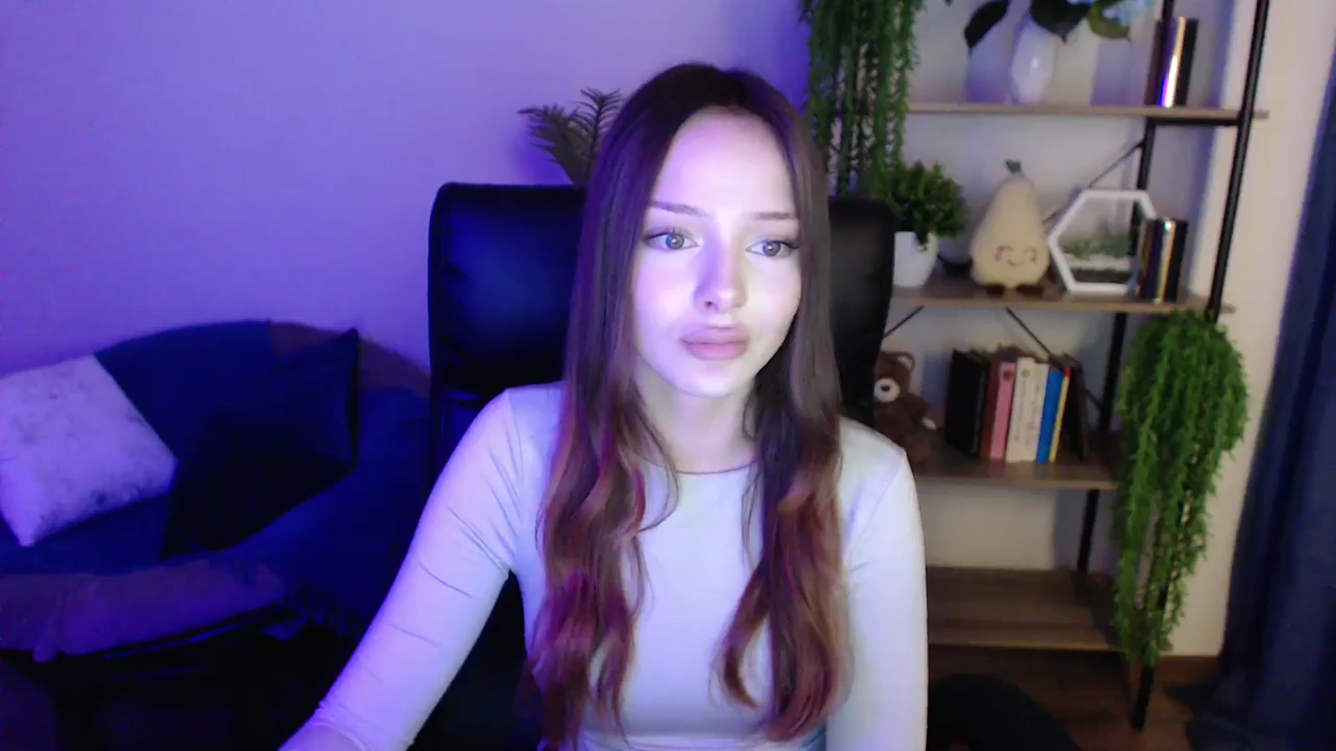 Gallery image thumbnail from KateManelli's myfreecams stream on, 03/01/2025, 14:41 image 5 of 20